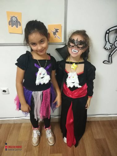 Мъниците с техните пухкави призрачета